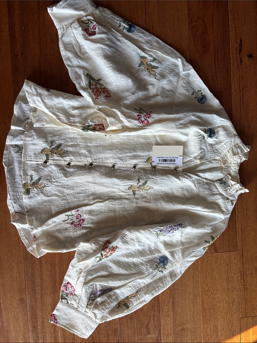 entro Cream Floral Embroidered Long Sleeve Blouse
